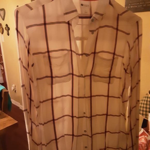 Womens shirt - Picture 2 of 3